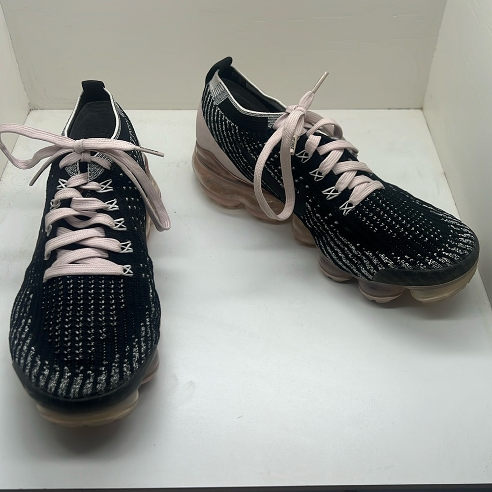 Women’s Nike Air VaporMax Flyknit Running Shoes Black Pink 9 CU4748-001